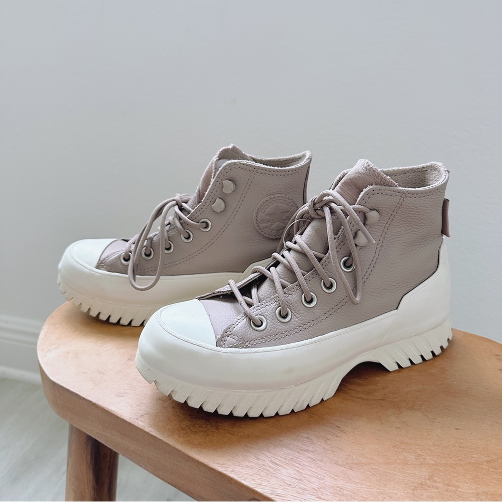 All Star Converse Platform High Top in leather size 5